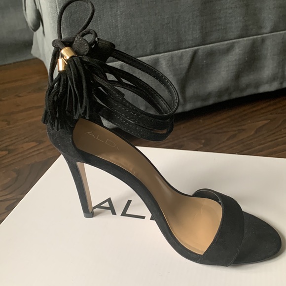 ALDO ‘MERASHEEN’ Black Heels - Picture 4 of 6